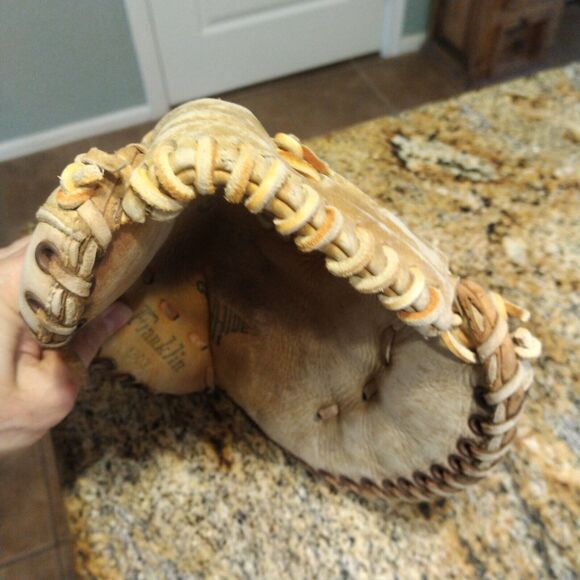 Franklin 1303 Super Scoop 12” Baseball Softball First Base Mitt Right Hand Throw - Picture 11 of 11